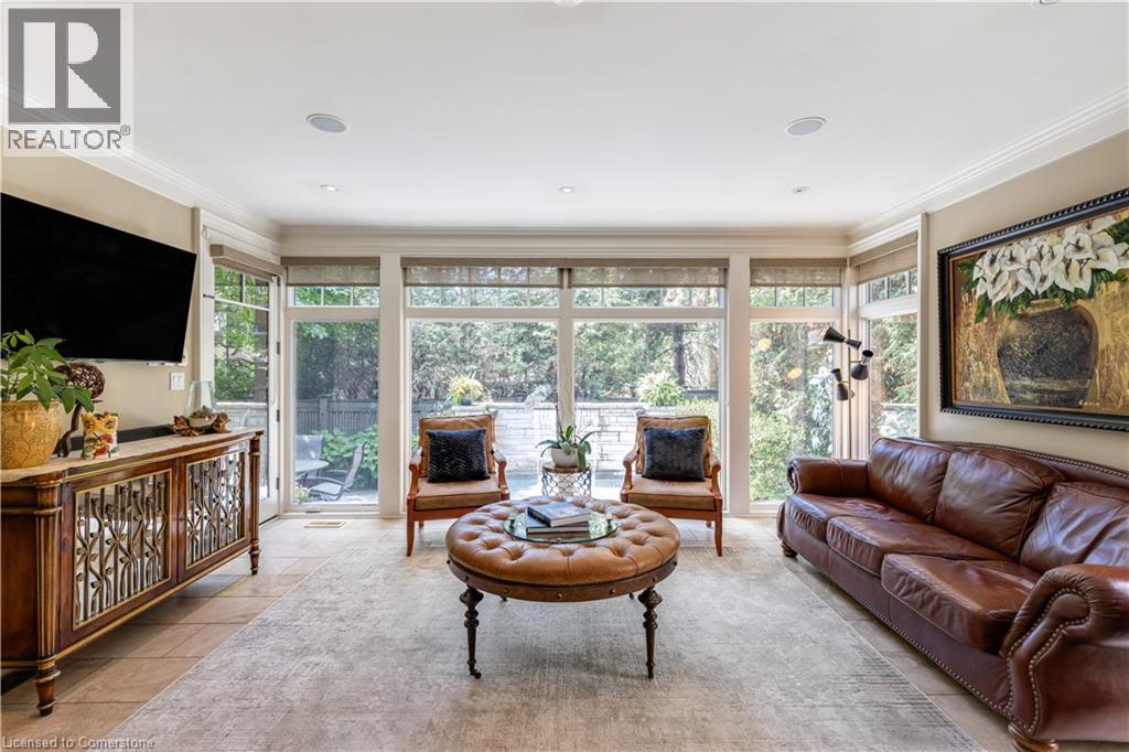 Photo 10 of 56 Cameo Street, Oakville ON