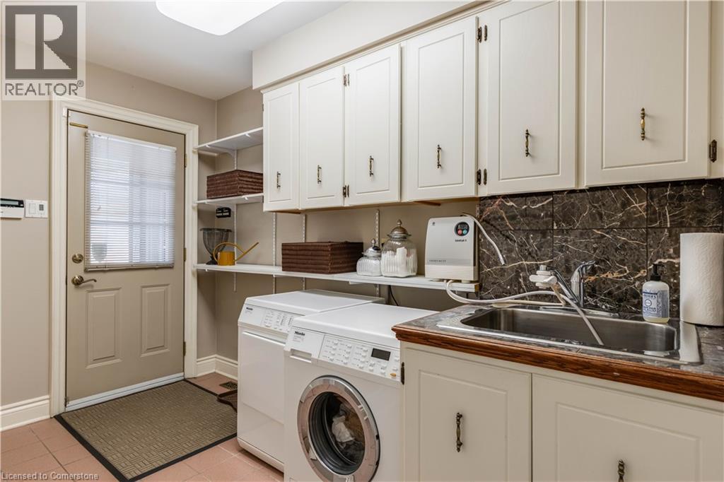 Photo 19 of 56 Cameo Street, Oakville ON