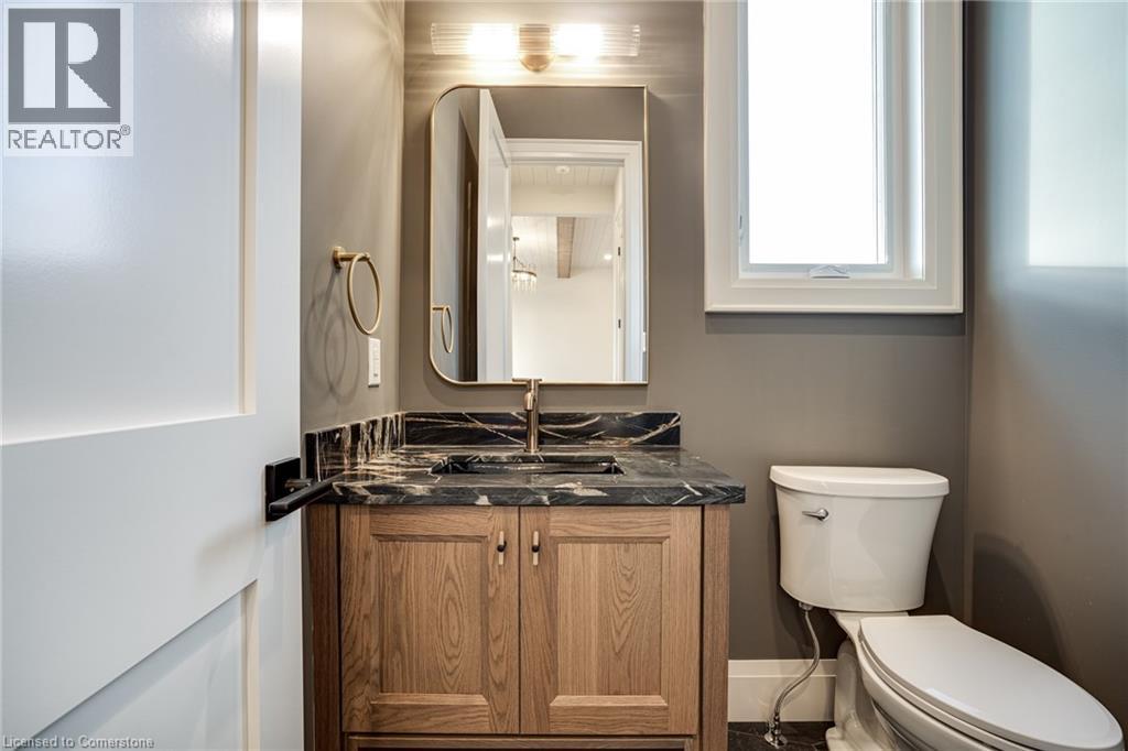 Photo 15 of 941 Old Mohawk Road, Ancaster ON
