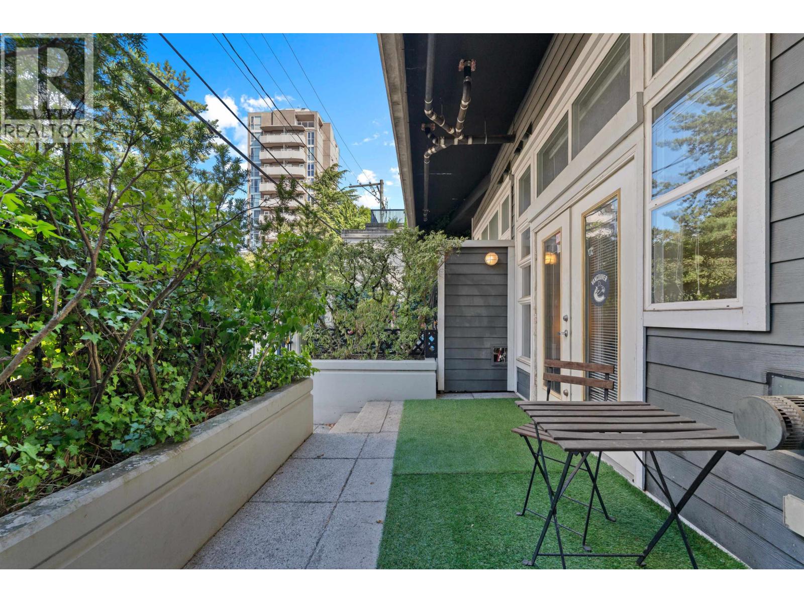 Photo 25 of 102 2102 W 38th Avenue, Vancouver BC
