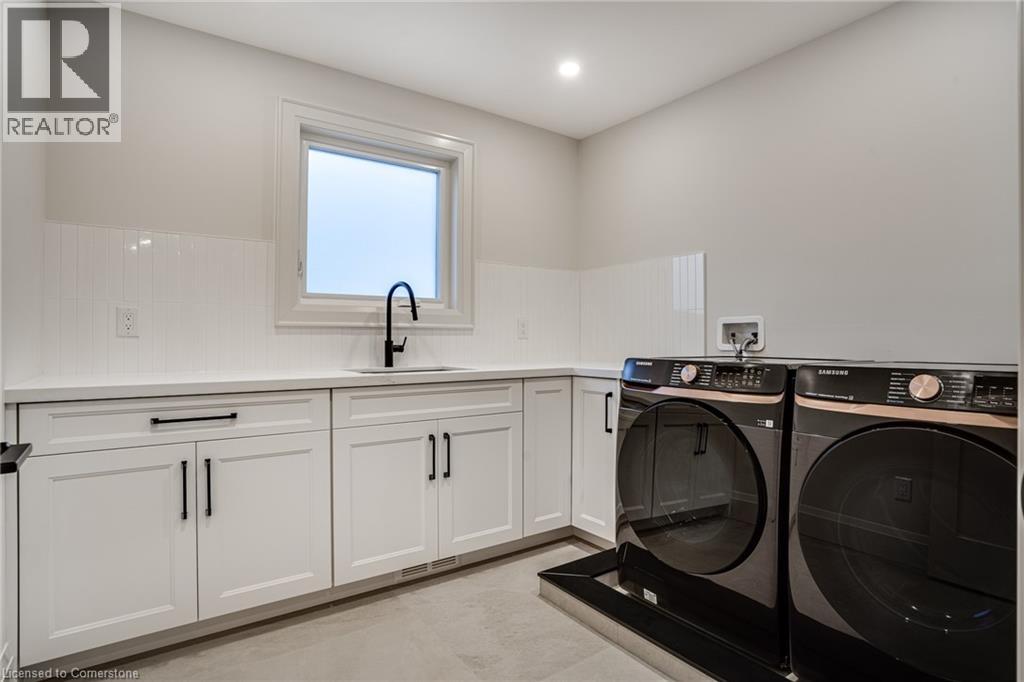 Photo 24 of 941 Old Mohawk Road, Ancaster ON