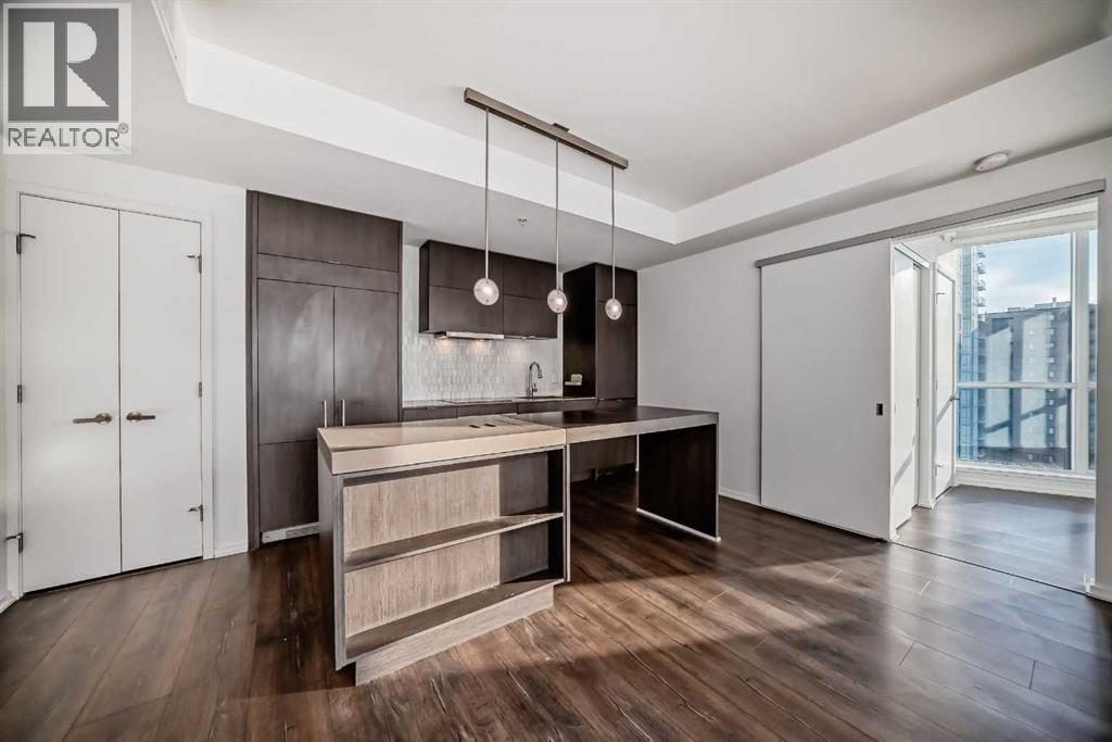 Single Family House for Sale in    Avenue SE Downtown East Village Calgary 