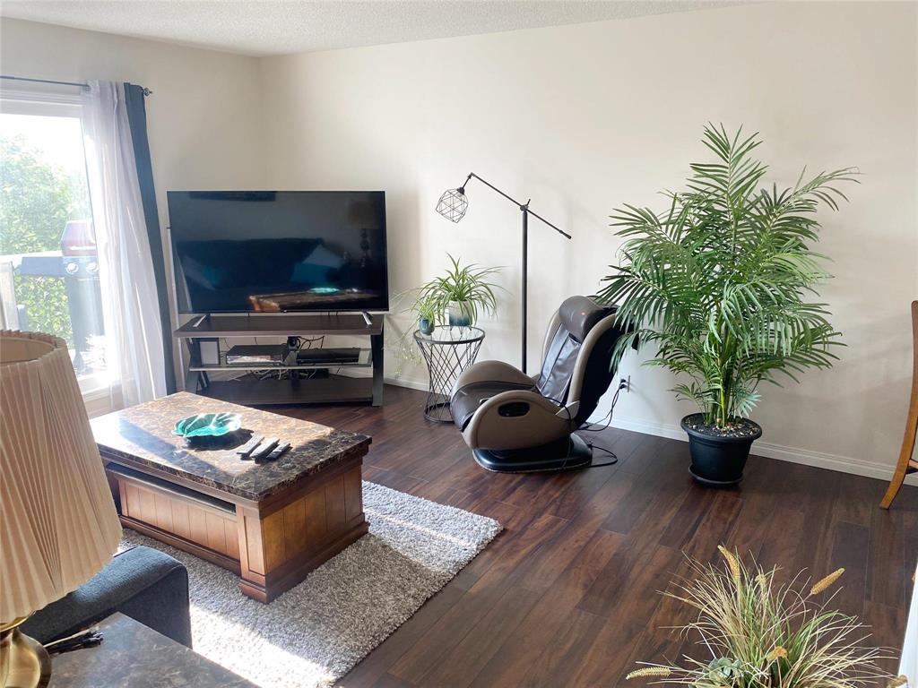 Photo 1 of 303 92 Fifth Street S, Beausejour MB