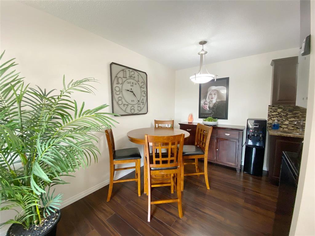 Photo 18 of 303 92 Fifth Street S, Beausejour MB
