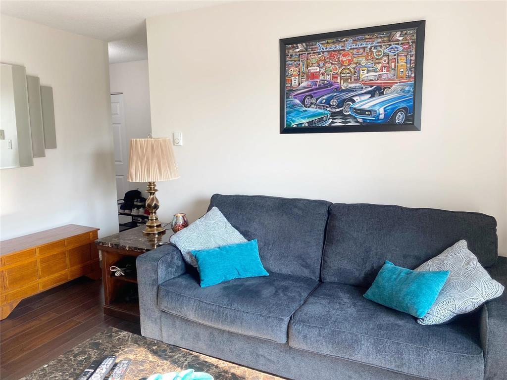 Photo 19 of 303 92 Fifth Street S, Beausejour MB