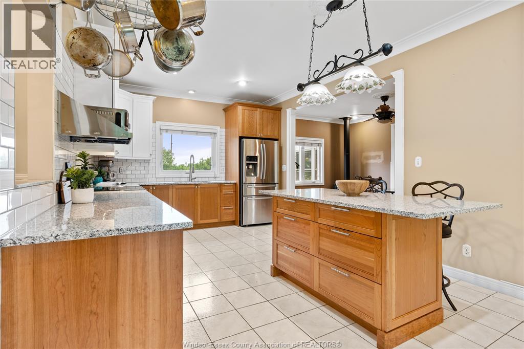 Photo 15 of 3476 Concession 3, Harrow ON