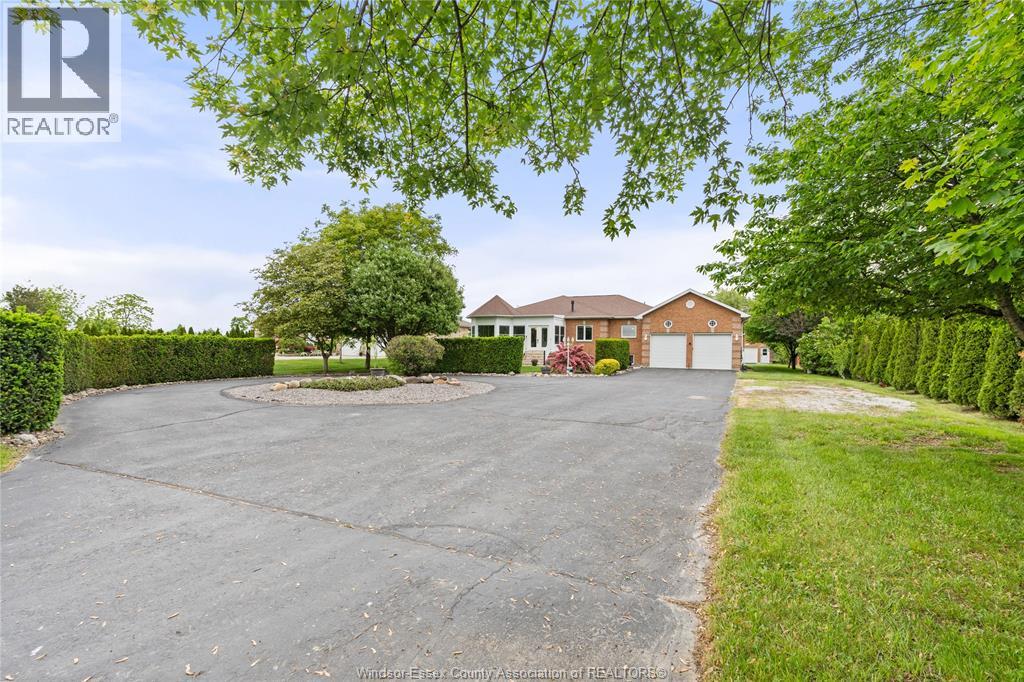 Photo 2 of 3476 Concession 3, Harrow ON