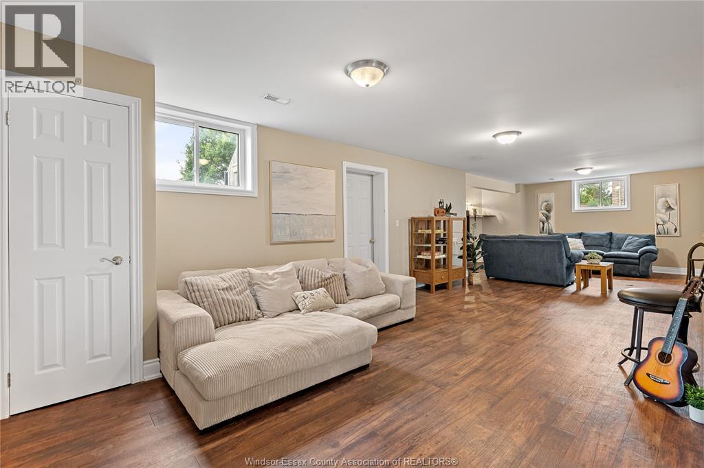 Photo 34 of 3476 Concession 3, Harrow ON