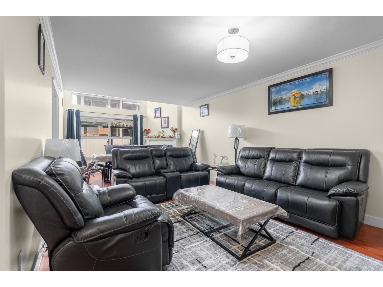 Photo 2 of 10 7250 122 Street, Surrey BC