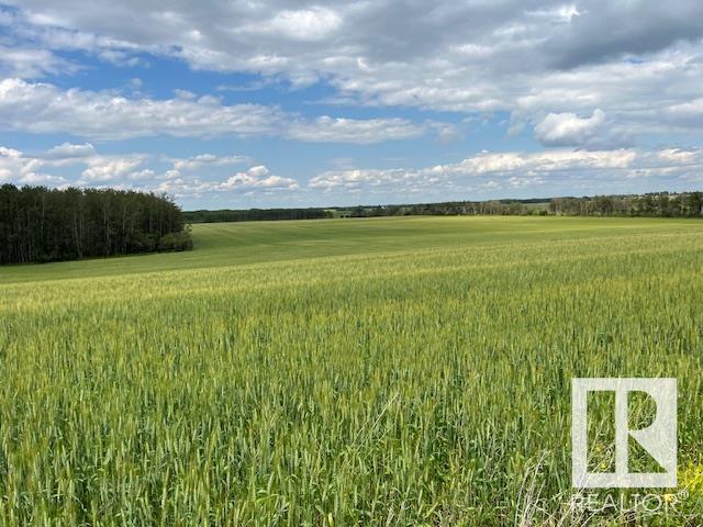Photo 2 of 580 Rr 114, Rural St Paul County AB