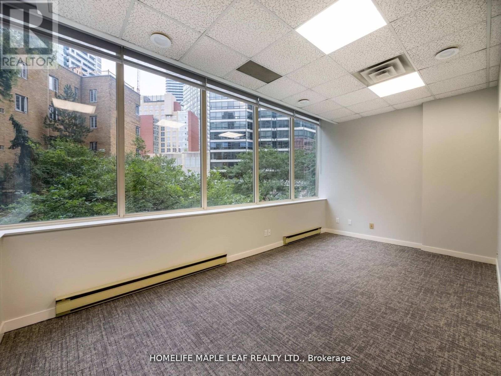 Photo 14 of 219 1033 Bay Street, Toronto ON