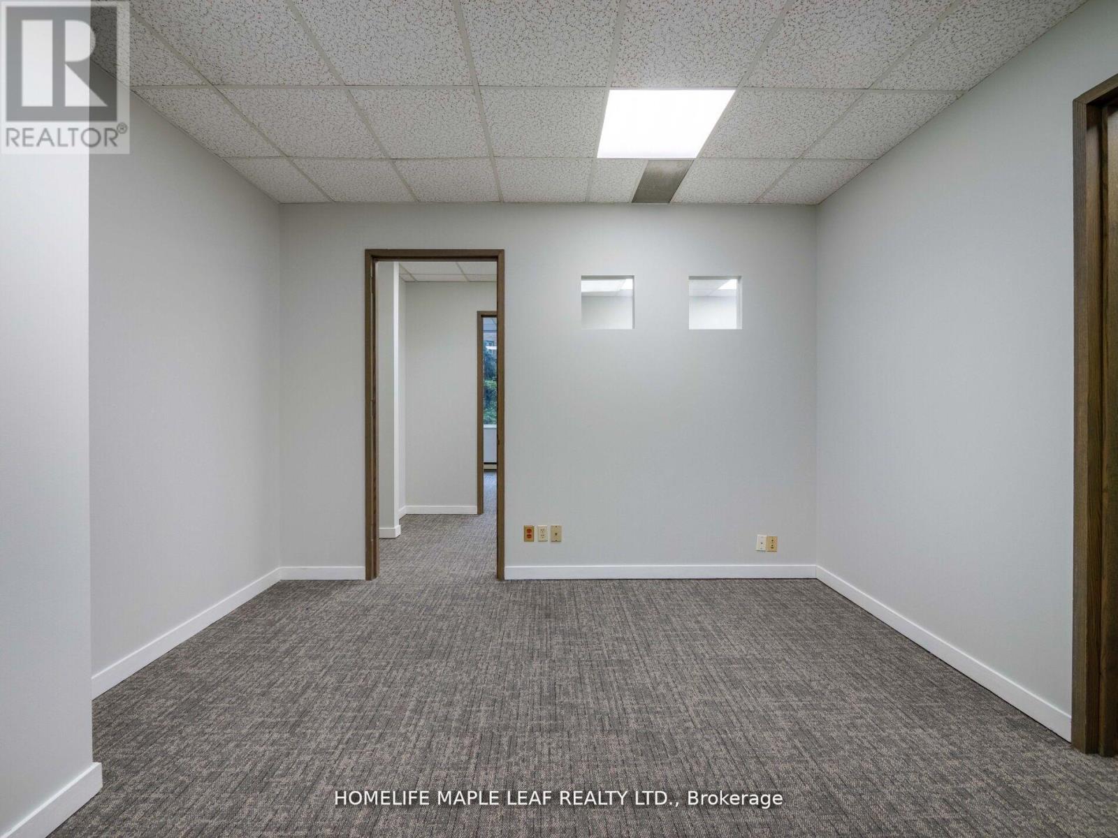 Photo 34 of 219 1033 Bay Street, Toronto ON
