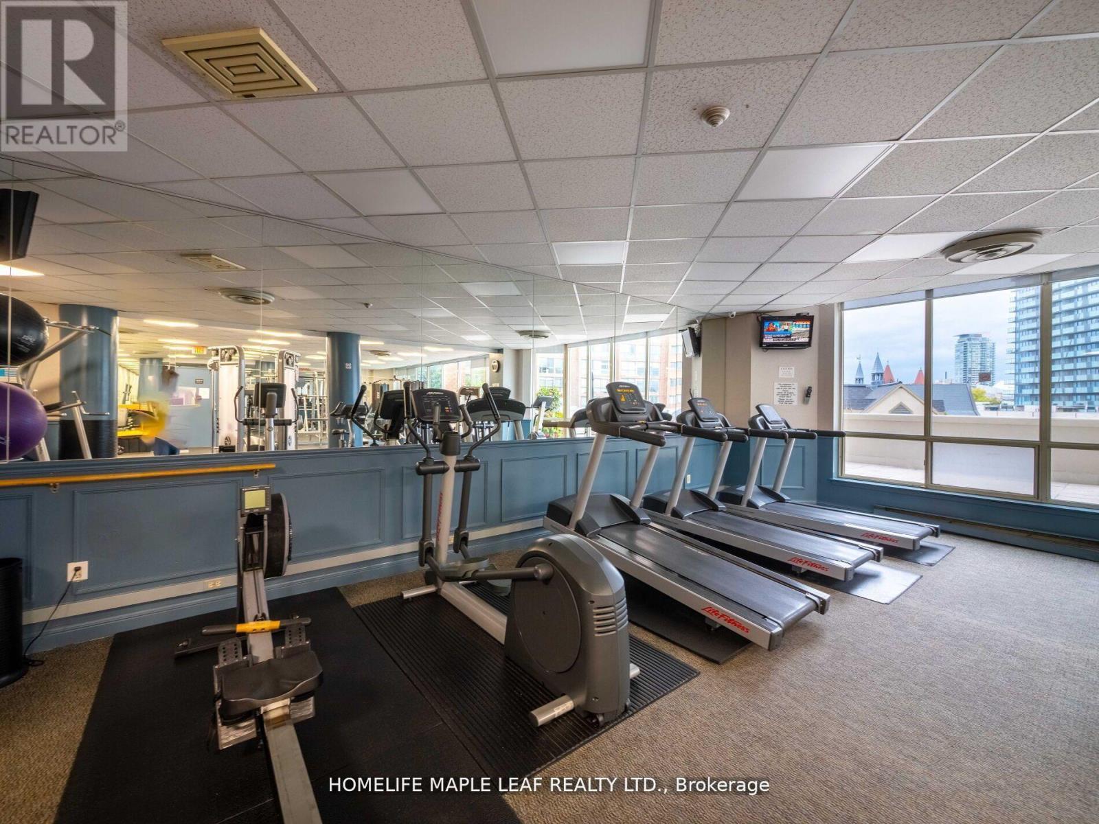 Photo 24 of 219 1033 Bay Street, Toronto ON