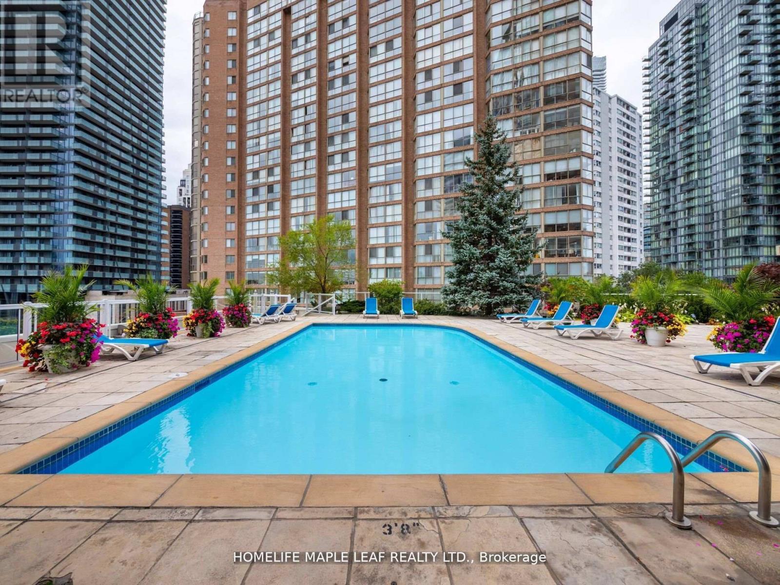 Photo 29 of 219 1033 Bay Street, Toronto ON