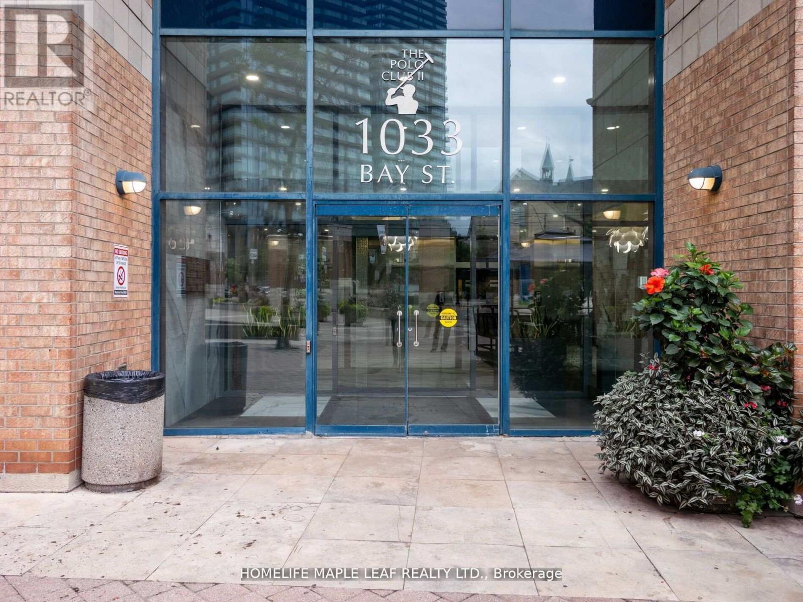 Photo 20 of 219 1033 Bay Street, Toronto ON
