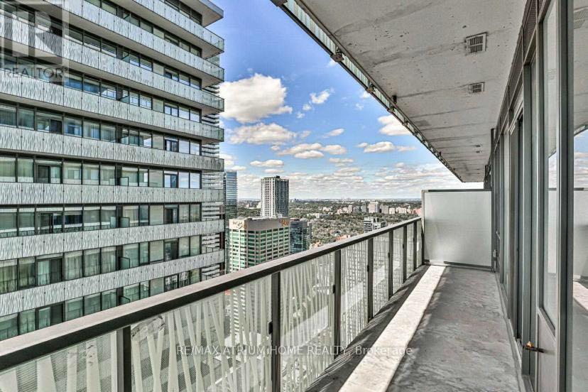 Photo 11 of 5004 50 Charles Street E, Toronto ON