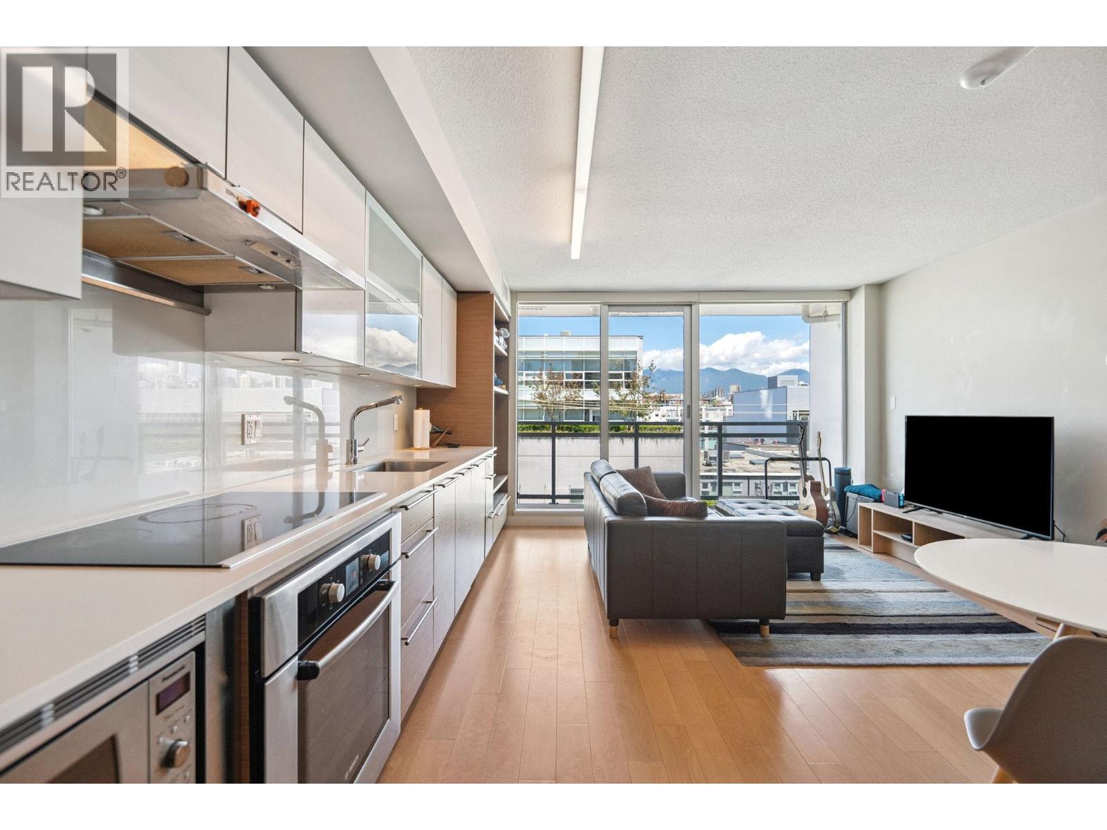 Photo 21 of 416 1635 West 3rd Avenue, Vancouver BC