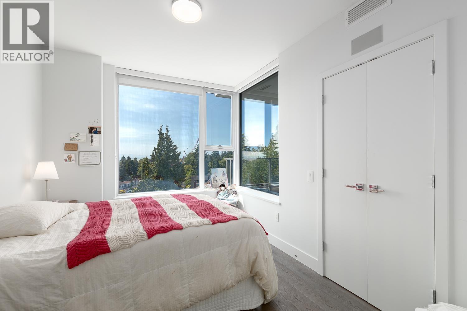 Photo 17 of 501 2102 W 48th Avenue, Vancouver BC