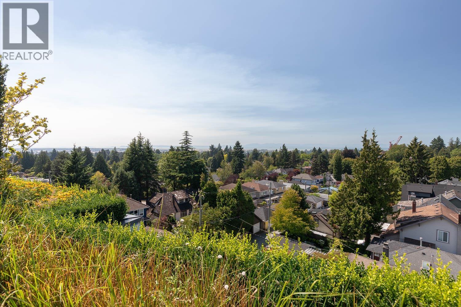 Photo 11 of 501 2102 W 48th Avenue, Vancouver BC