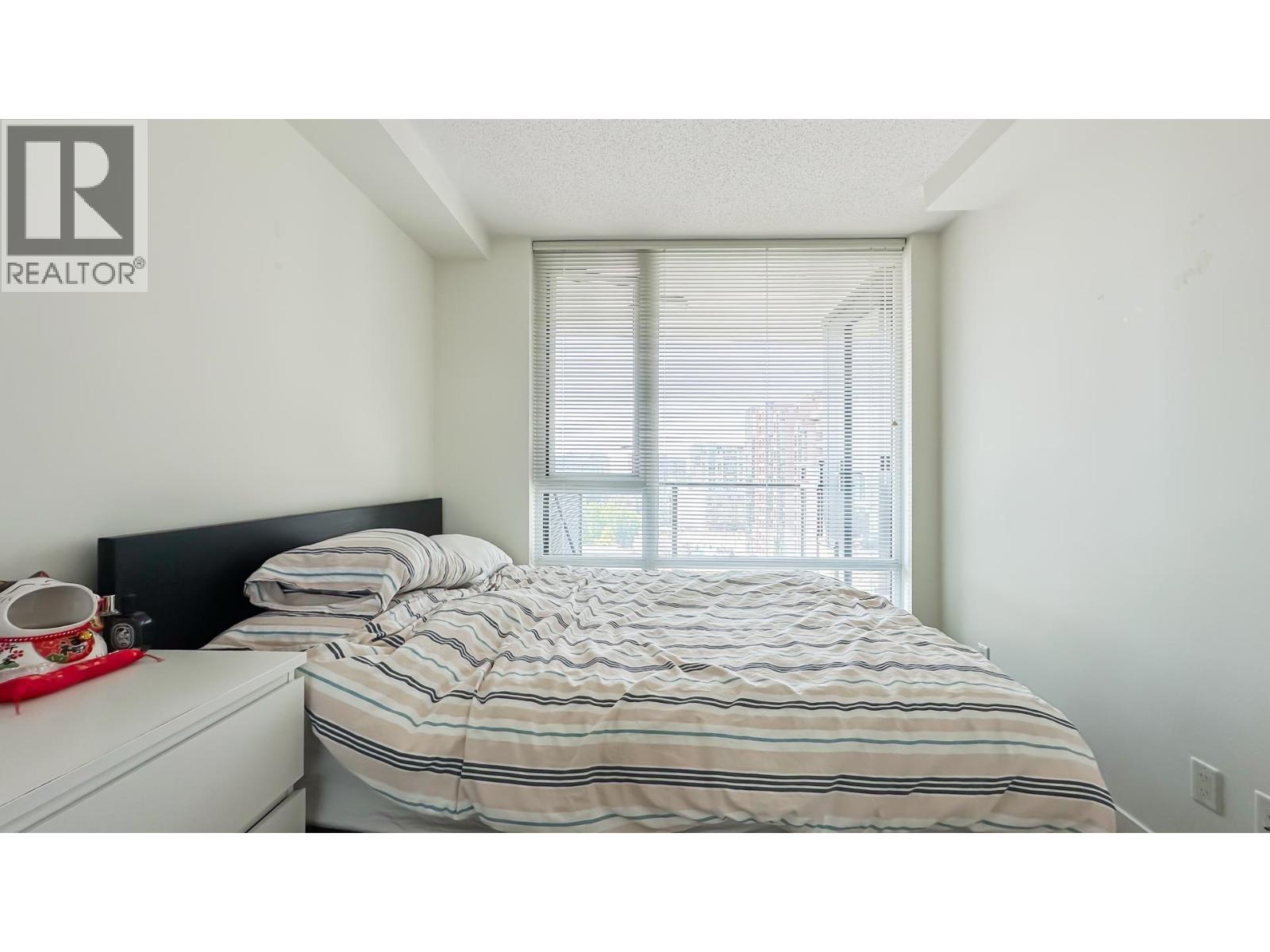 Photo 11 of 1307 7733 Firbridge Way, Richmond BC