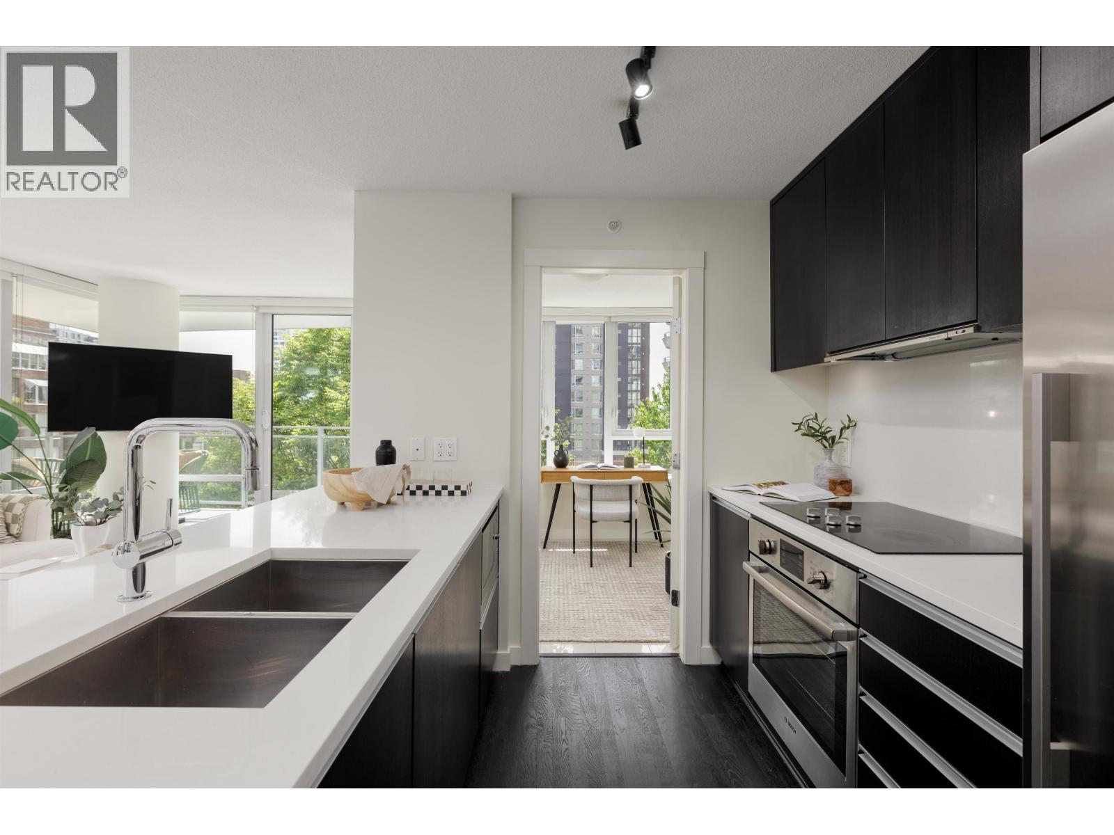 Photo 1 of 608 1009 Harwood Street, Vancouver BC