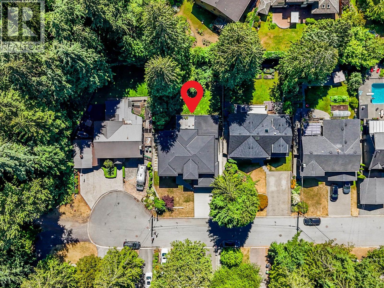 1891 BURRILL AVENUE, North Vancouver
