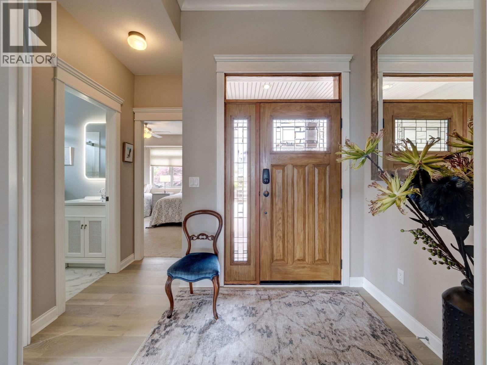 6338 BAILLIE ROAD, Sechelt
