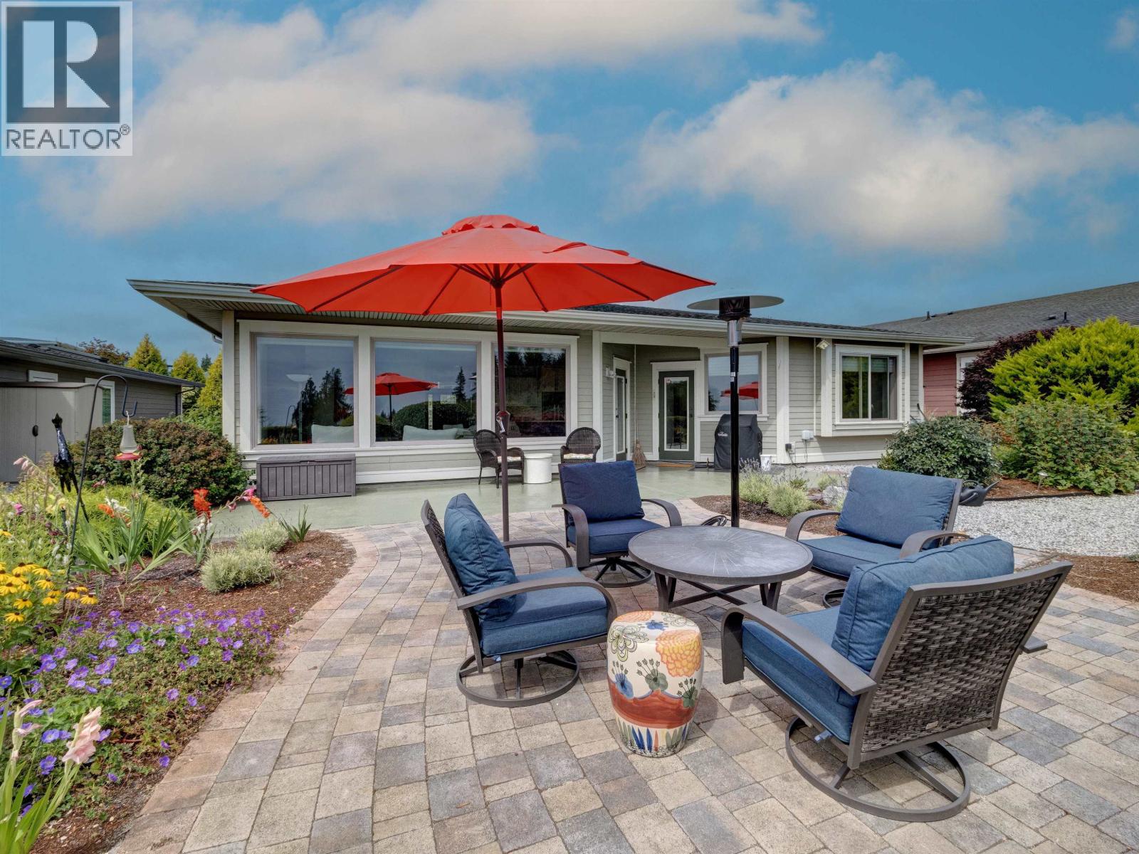 6338 BAILLIE ROAD, Sechelt