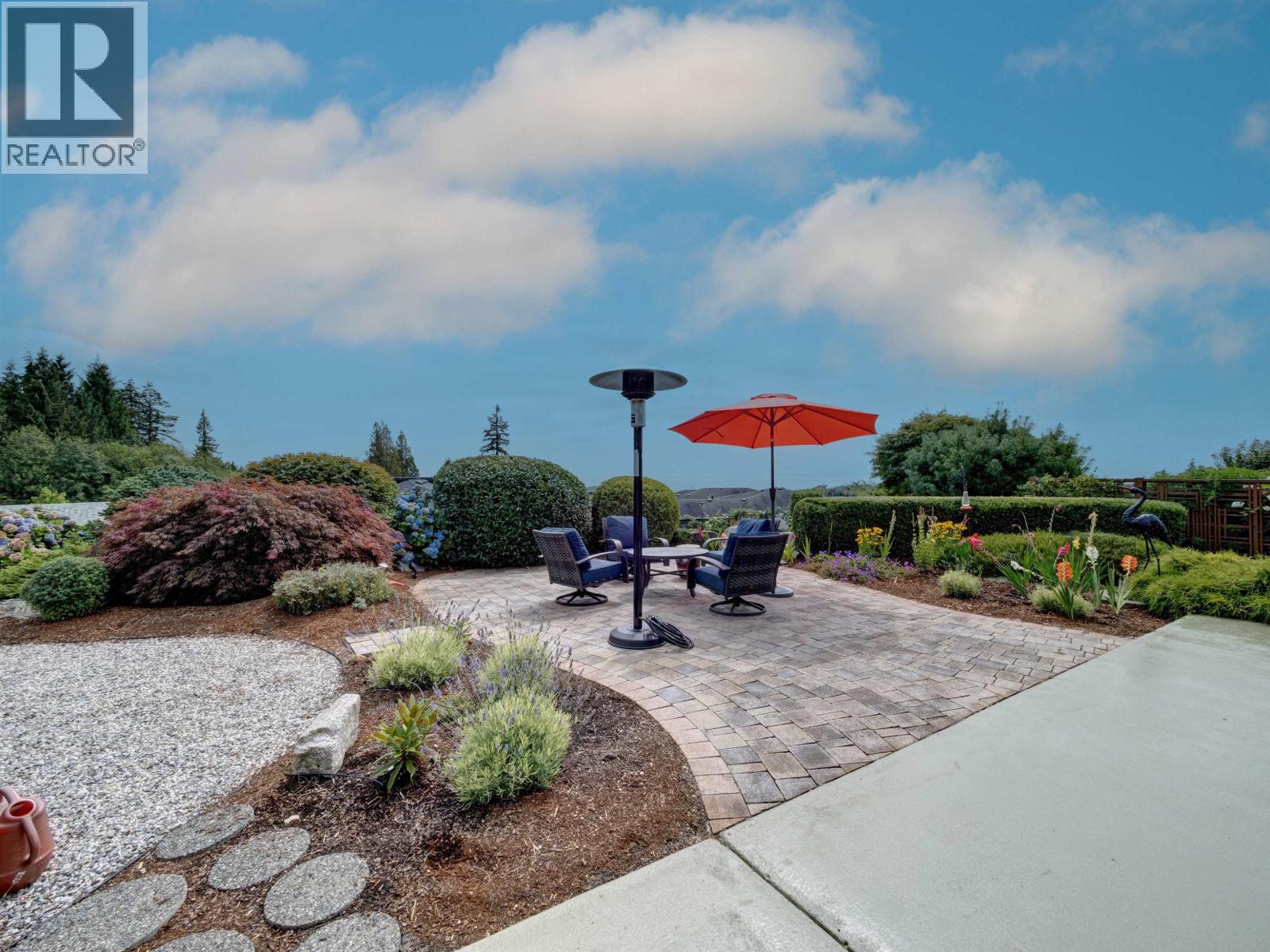 6338 BAILLIE ROAD, Sechelt