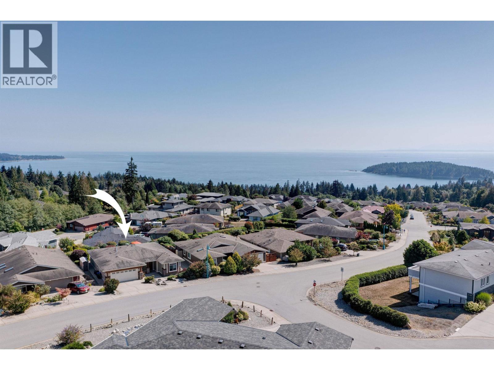 6338 BAILLIE ROAD, Sechelt