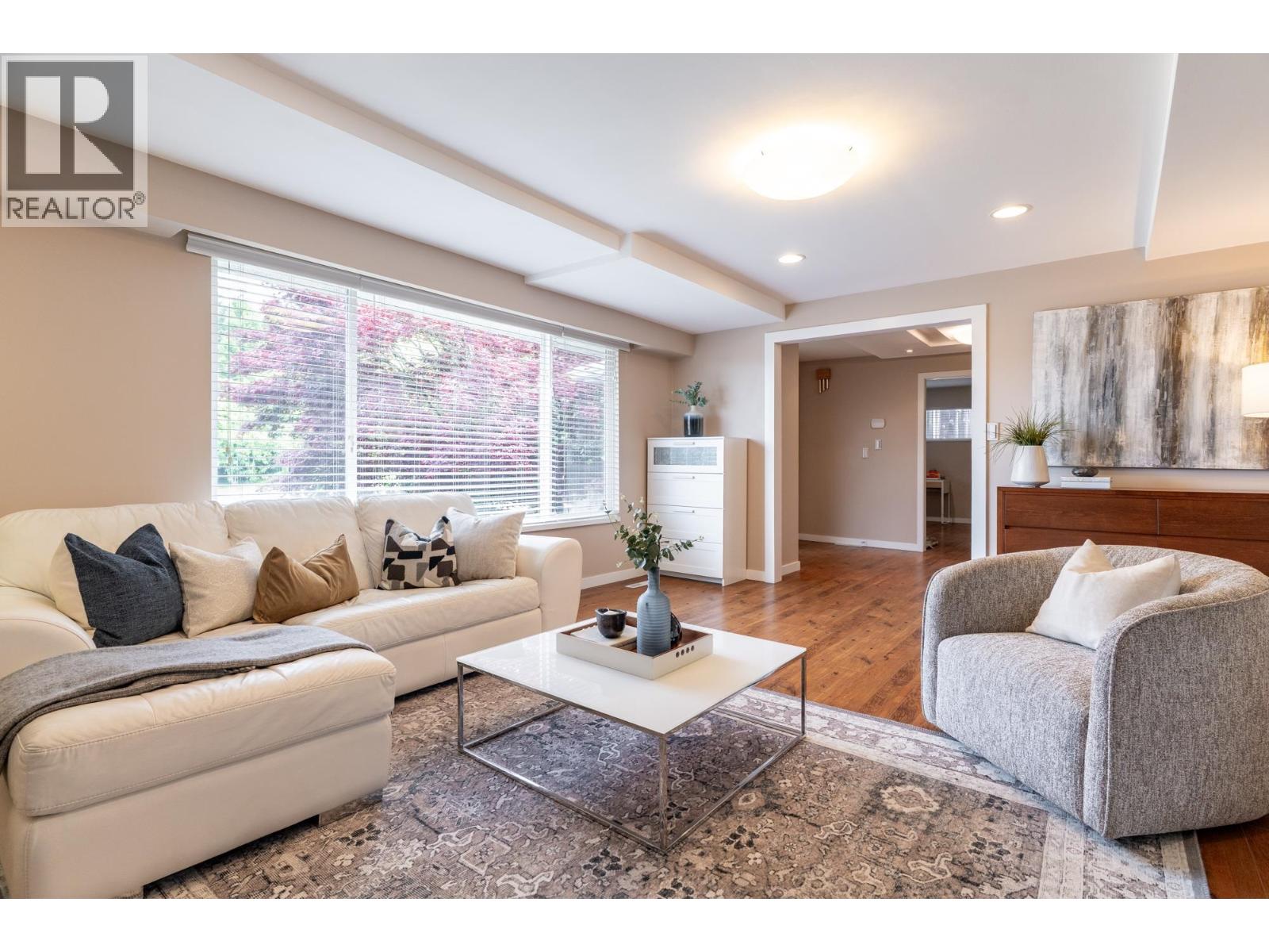 Photo 15 of 5720 Curtis Street, Burnaby BC
