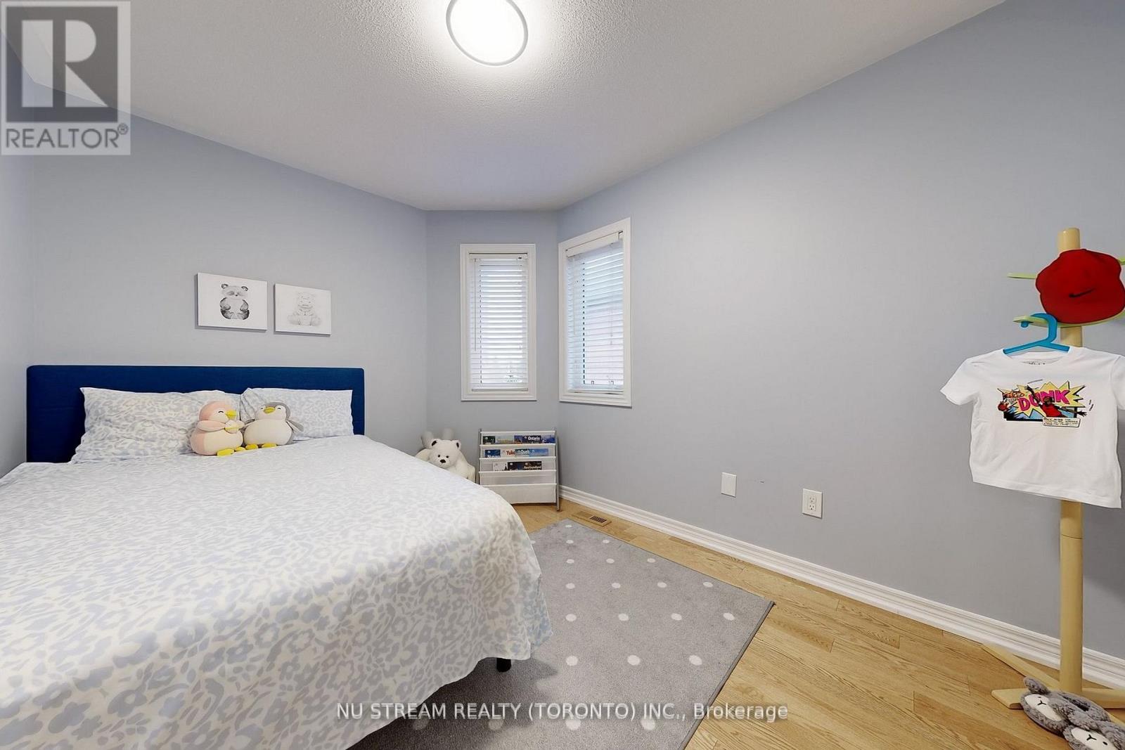 Photo 21 of 52 Idyllwood Avenue, Richmond Hill ON