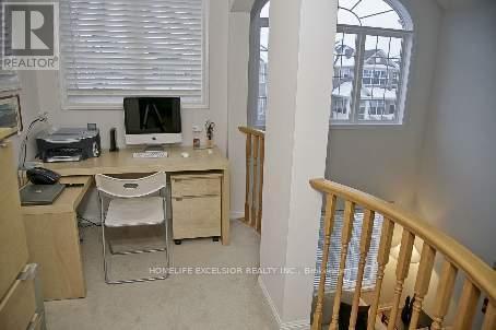 Photo 14 of 31 Baintree Street, Markham ON