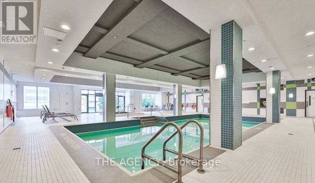 Photo 21 of 301 3600 Highway 7, Vaughan ON