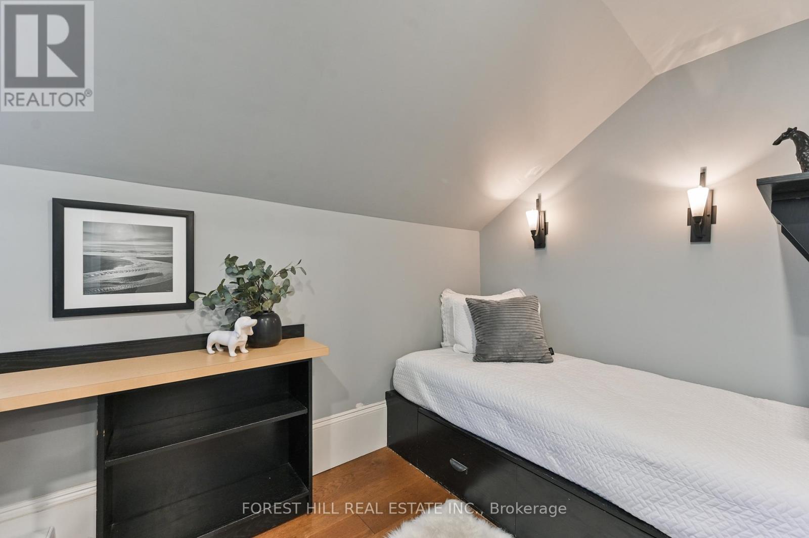 Photo 23 of 24 Lloyd Street, Whitchurchstouffville ON