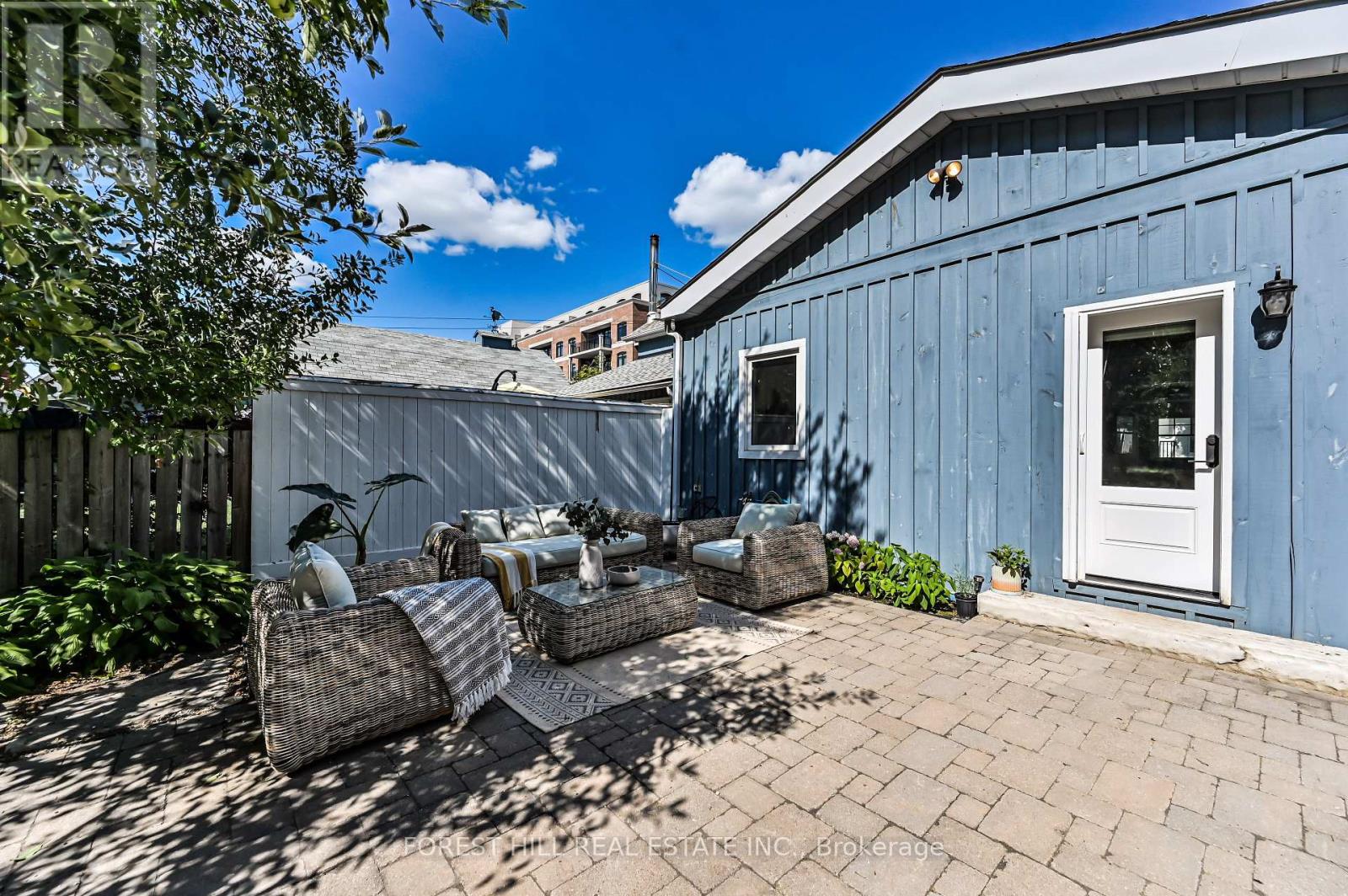 Photo 27 of 24 Lloyd Street, Whitchurchstouffville ON
