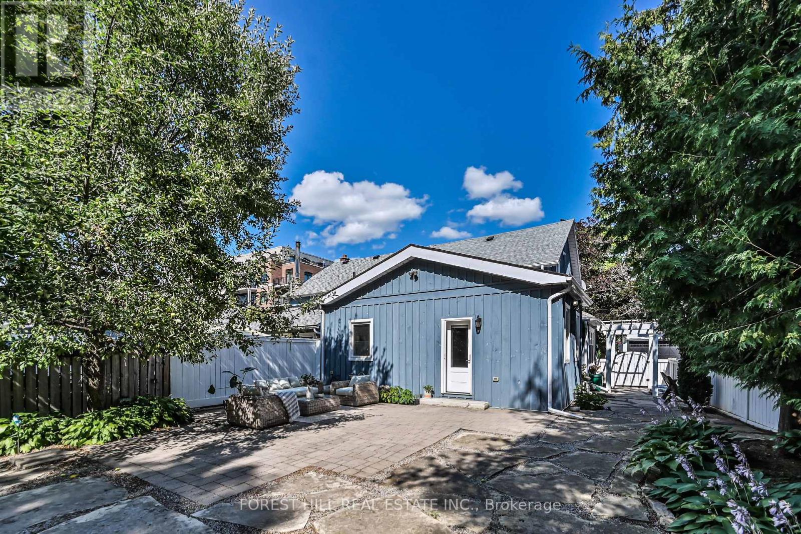 Photo 29 of 24 Lloyd Street, Whitchurchstouffville ON