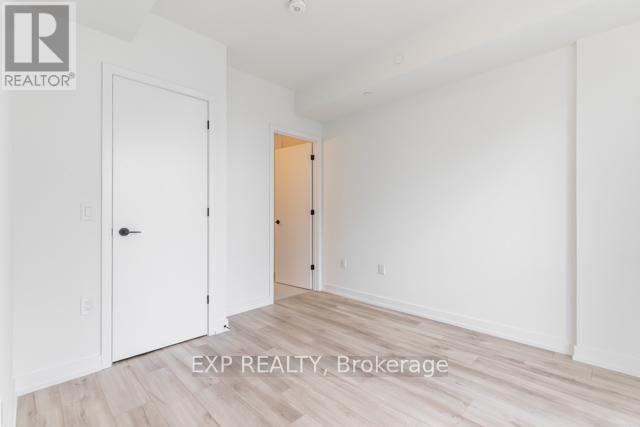 Photo 16 of 203 345 Wheat Boom Drive, Oakville ON