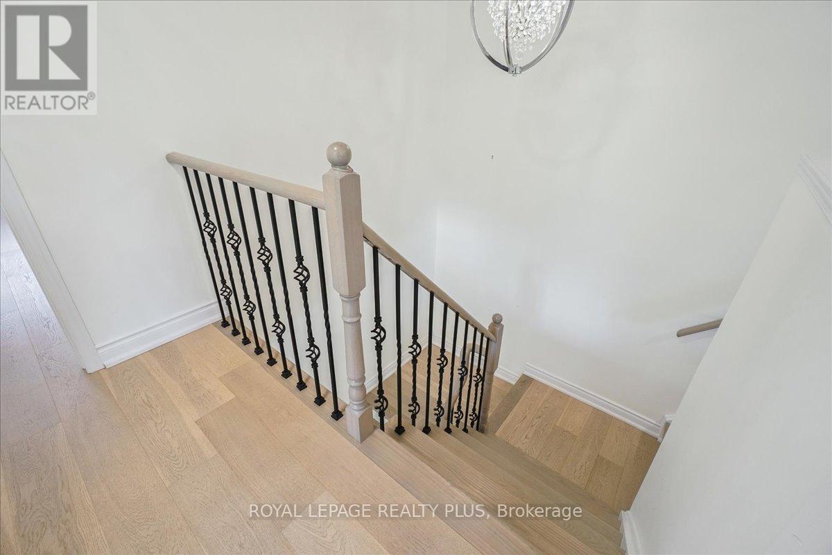 Photo 41 of 221 7360 Zinnia Place, Mississauga ON