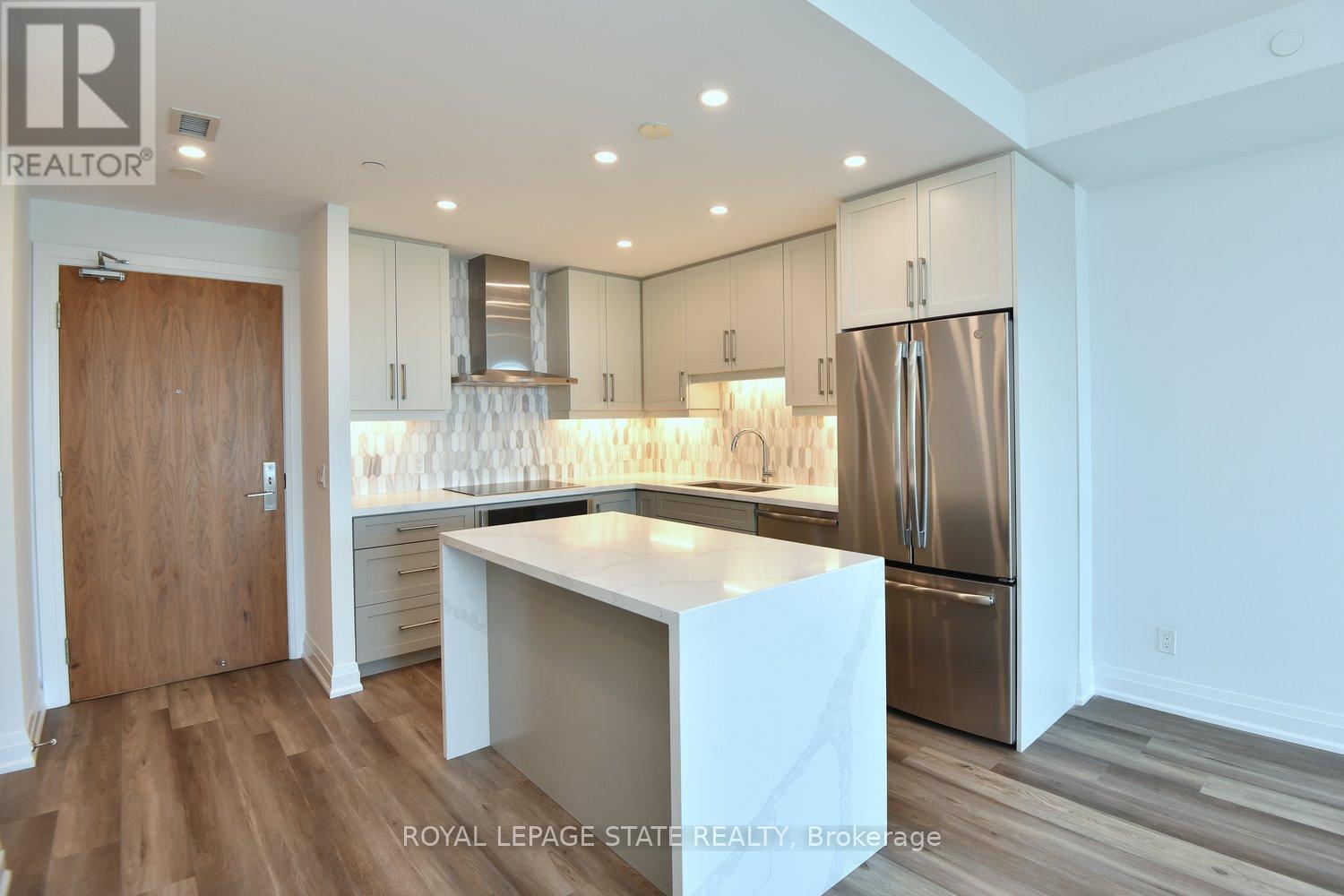 Photo 7 of 1006 2025 Maria Street, Burlington ON