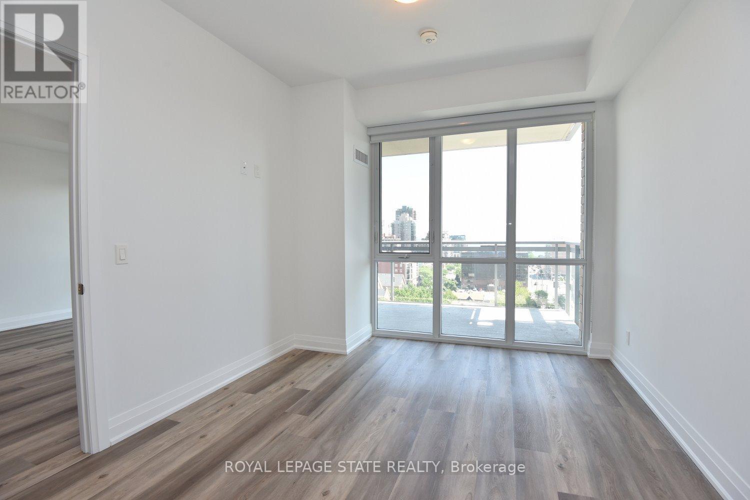 Photo 24 of 1006 2025 Maria Street, Burlington ON