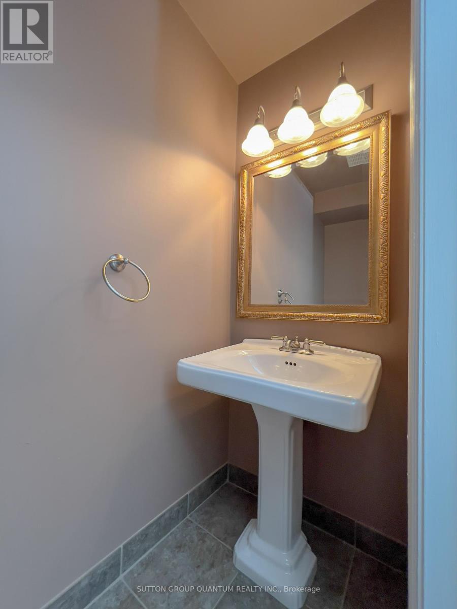 Photo 14 of 4262 Jefton Crescent, Mississauga ON