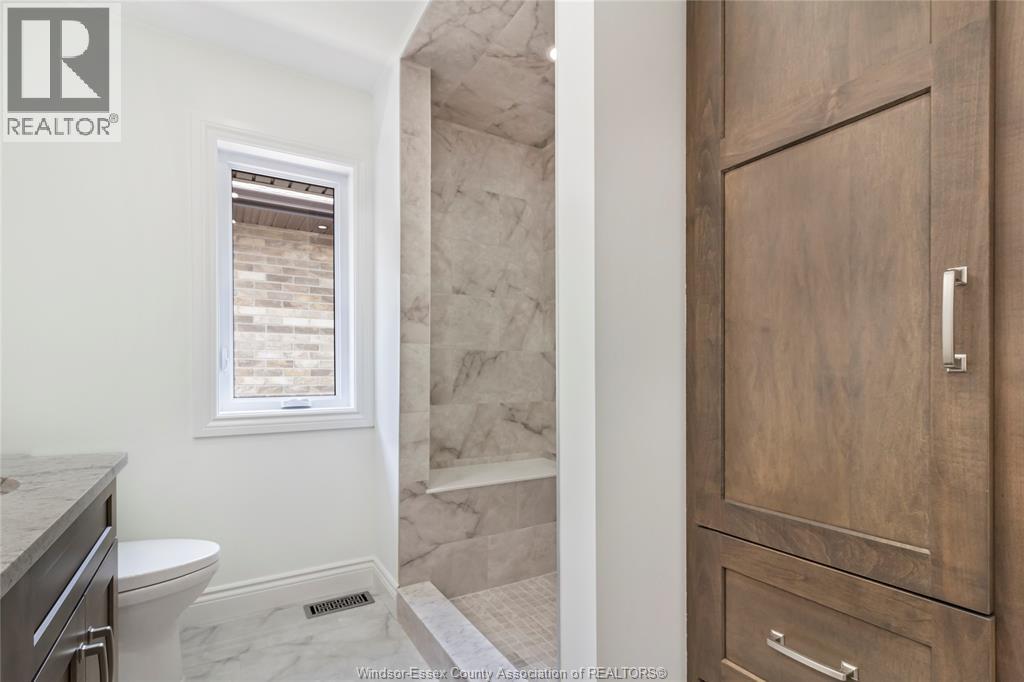 Photo 16 of 68 Belleview Drive, Cottam ON