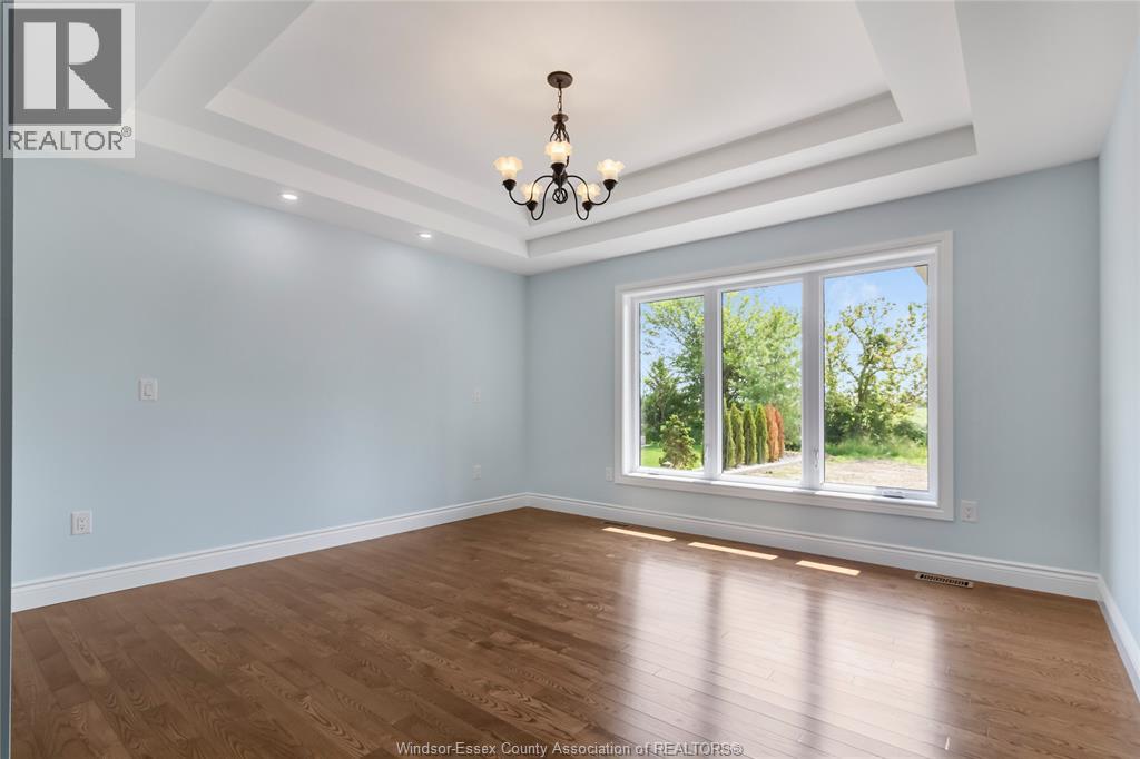 Photo 18 of 68 Belleview Drive, Cottam ON