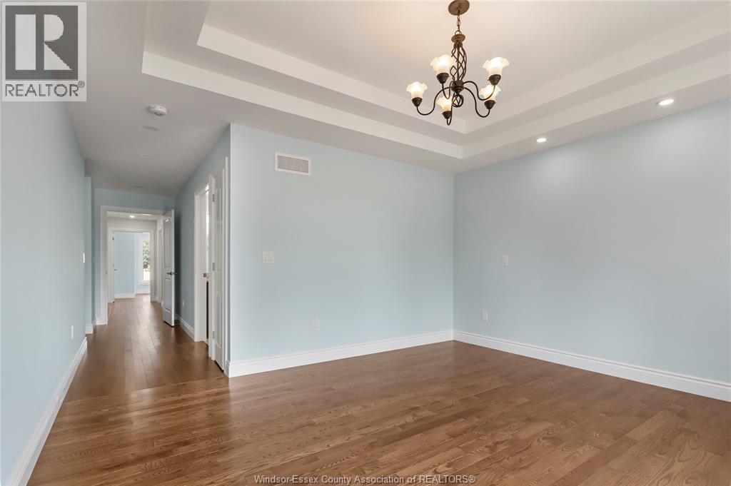 Photo 19 of 68 Belleview Drive, Cottam ON