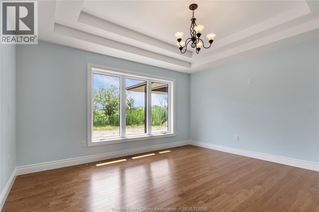 Photo 20 of 68 Belleview Drive, Cottam ON