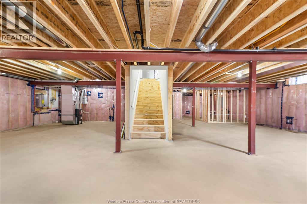 Photo 32 of 68 Belleview Drive, Cottam ON