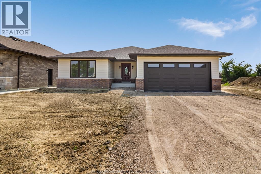 Photo 35 of 68 Belleview Drive, Cottam ON