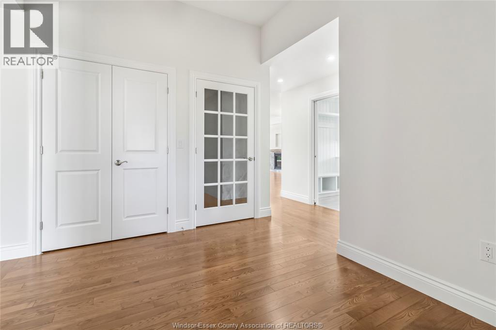 Photo 4 of 68 Belleview Drive, Cottam ON
