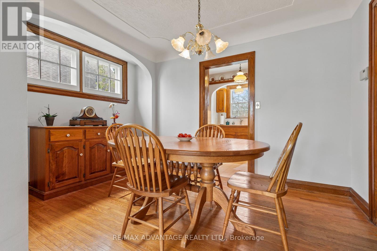 Photo 4 of 715 Whetter Avenue, London South ON